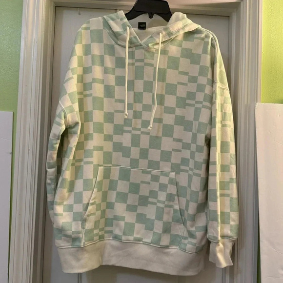 Wild Fable Green And Cream Checkered Hoodie - Picture 1 of 7